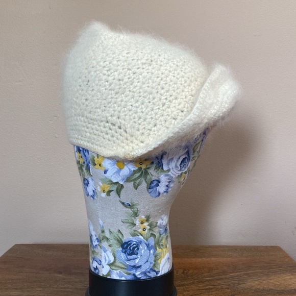 VTG 60’s Ivory Mohair Floppy Hat - Picture 4 of 13